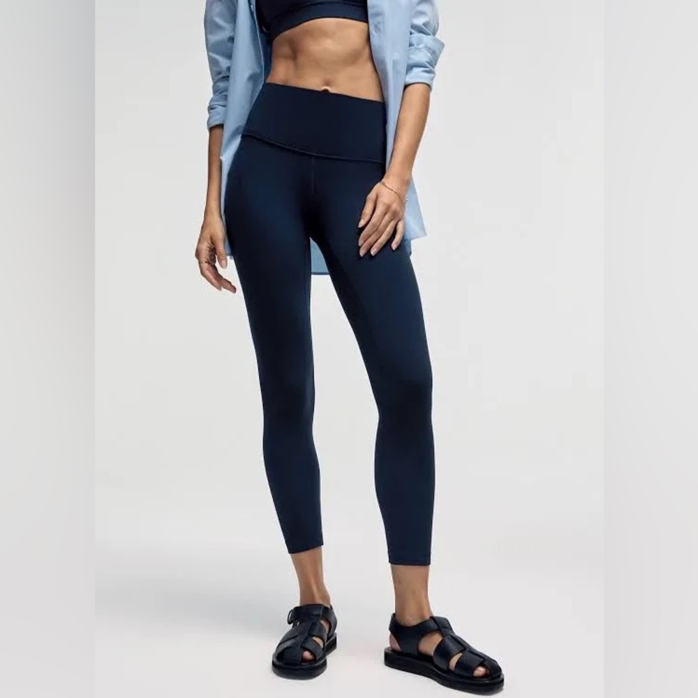 lululemon athletica Women’s 25” Navy Align Pants